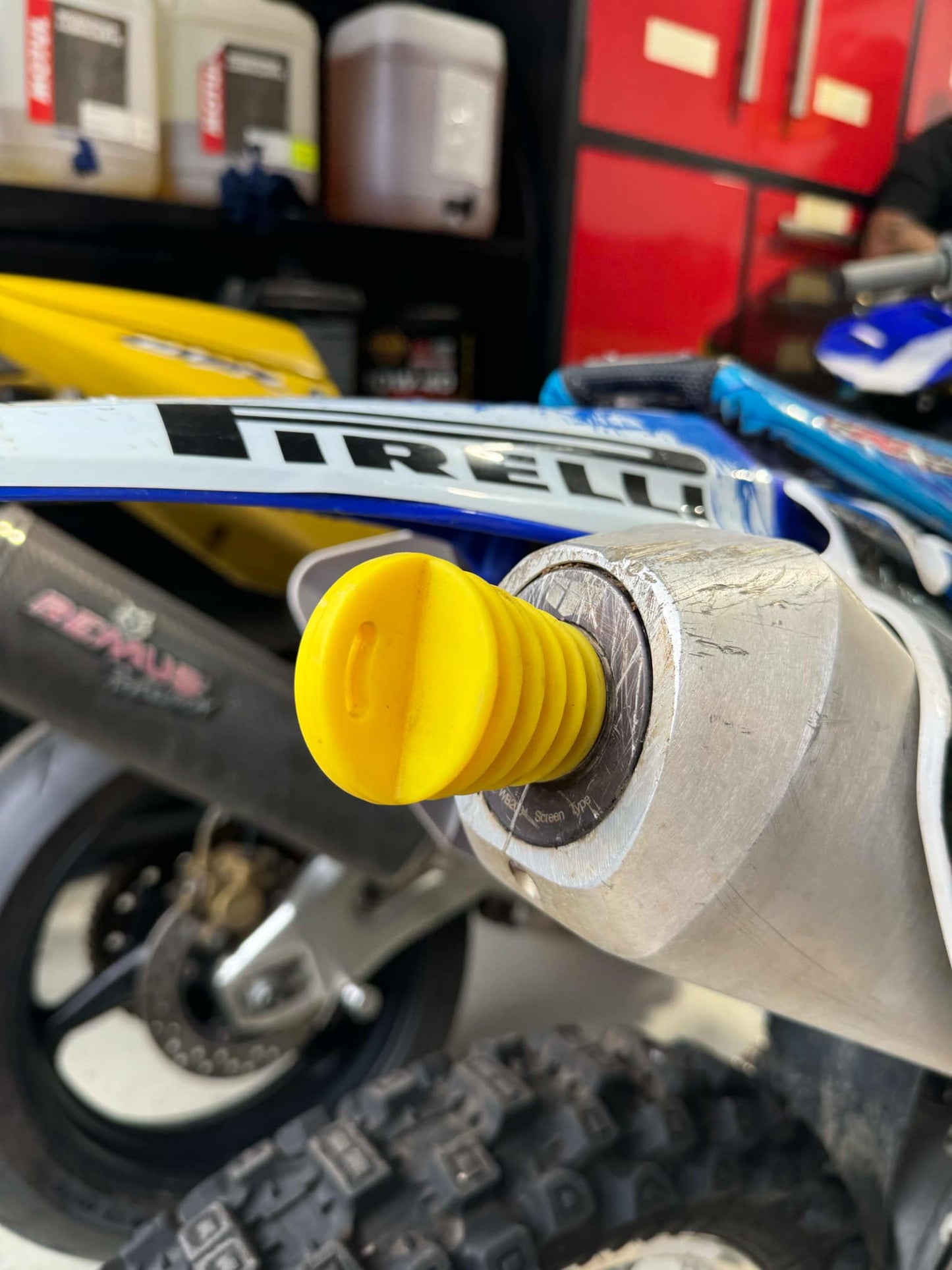 Motorcycle Exhaust Plugs