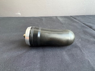 Upgraded Shock Bladder Cap – To Suit Suzuki DR650 (Schrader Valve)